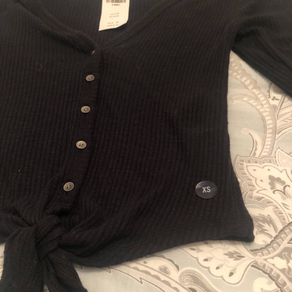 Abercrombie long sleeve navy cute tee